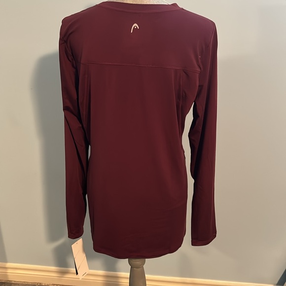 Long sleeve top by Head, size XL. - Picture 3 of 4